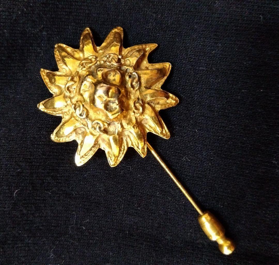 ★CHANEL★ヴィンテージ ライオン 太陽 ゴールドピンブローチ