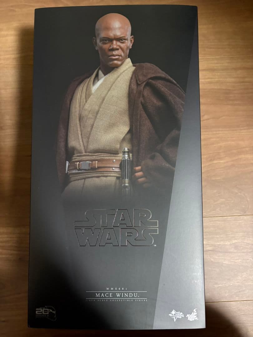 STAR WARS MACE WINDU 20周年記念フィギュア　ホットトイズ