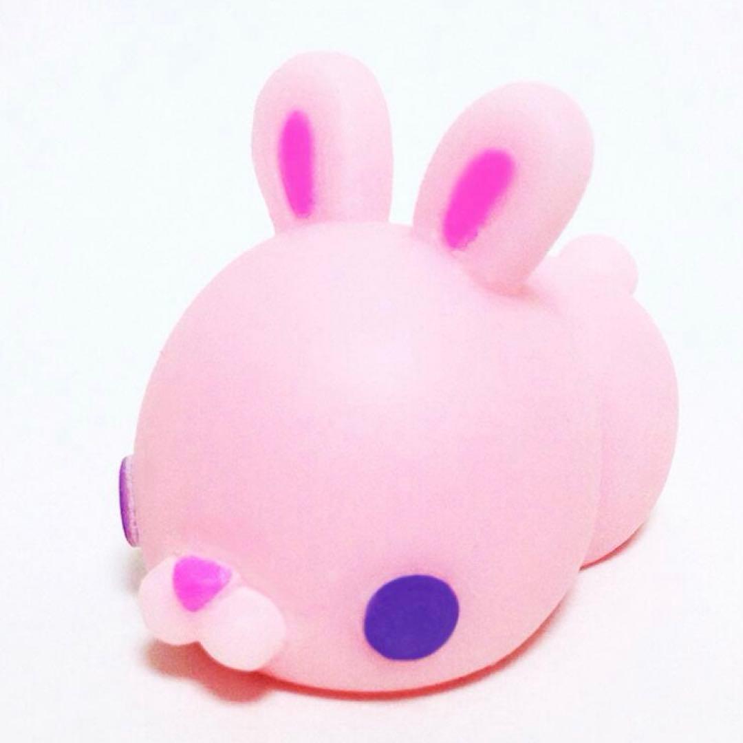 もにまるず　ネオンピンクうさぎ