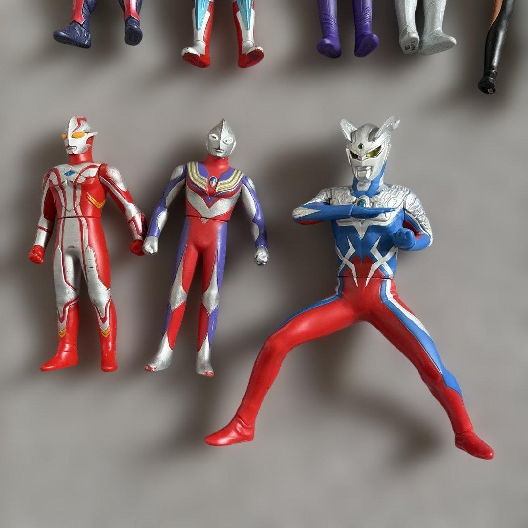 ウルトラマン ソフビ（カード付き）・フィギュア・お面セット