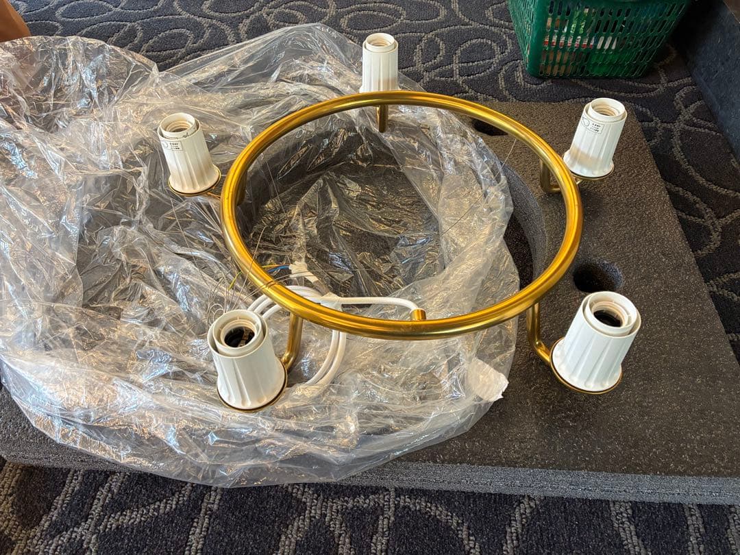 ルイスポールセン　VLリングクラウン5灯タイプ