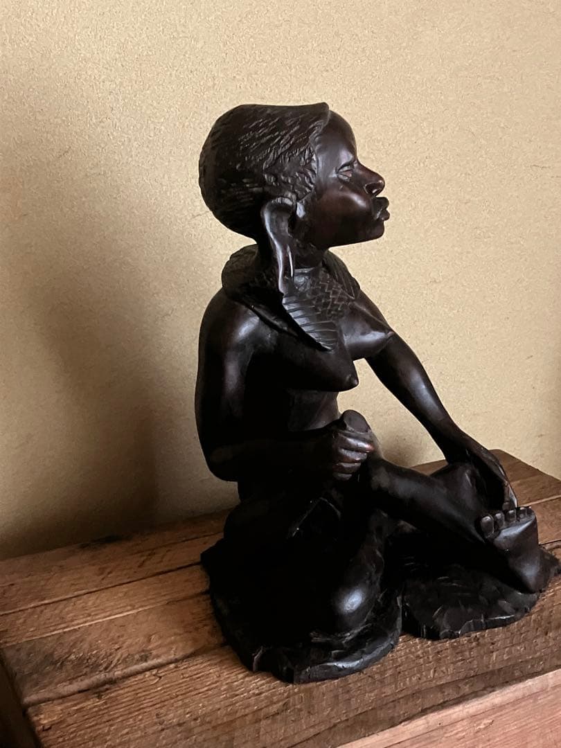 エチオピア民藝　女性像