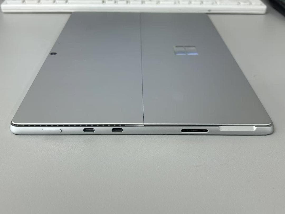 Windowsノート本体 SurfacePro8 Core i5-1145G7 SSD 512GB