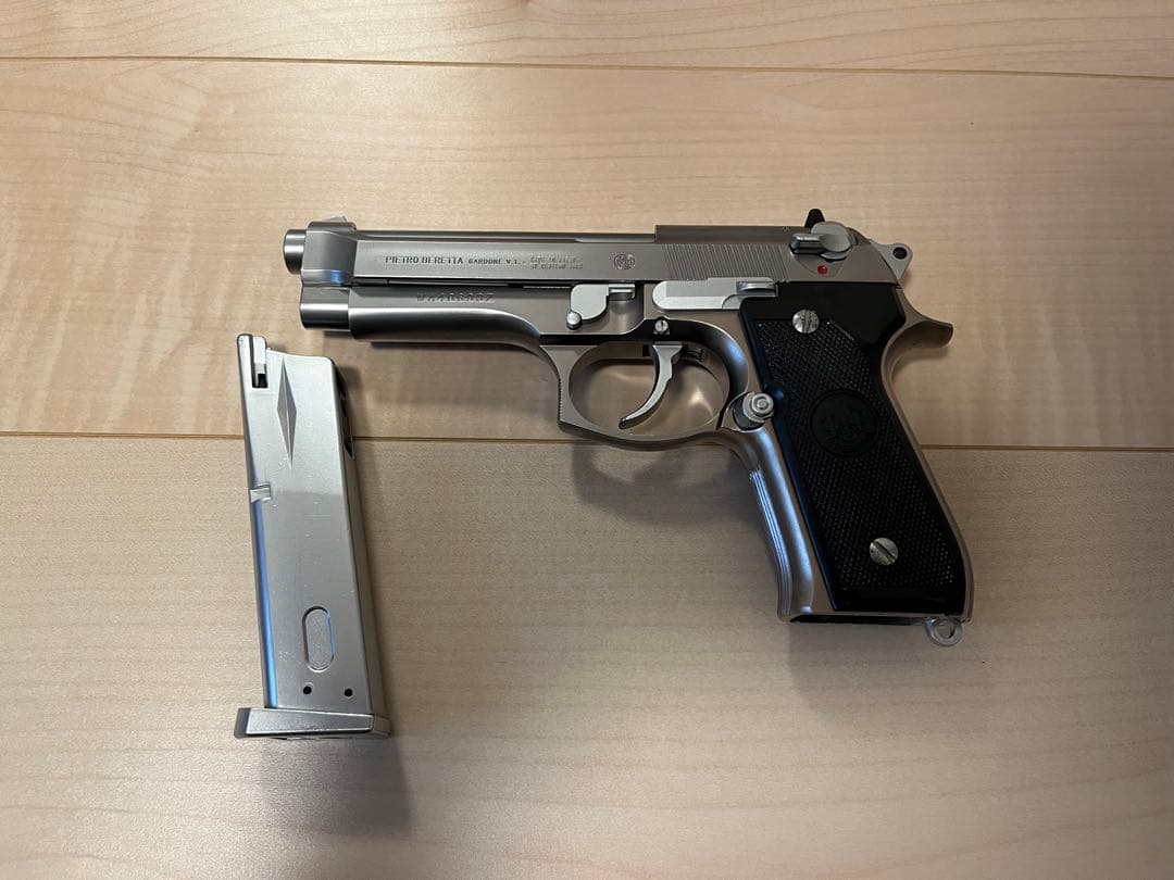 ウエスタンアームズ　M92FS INOX