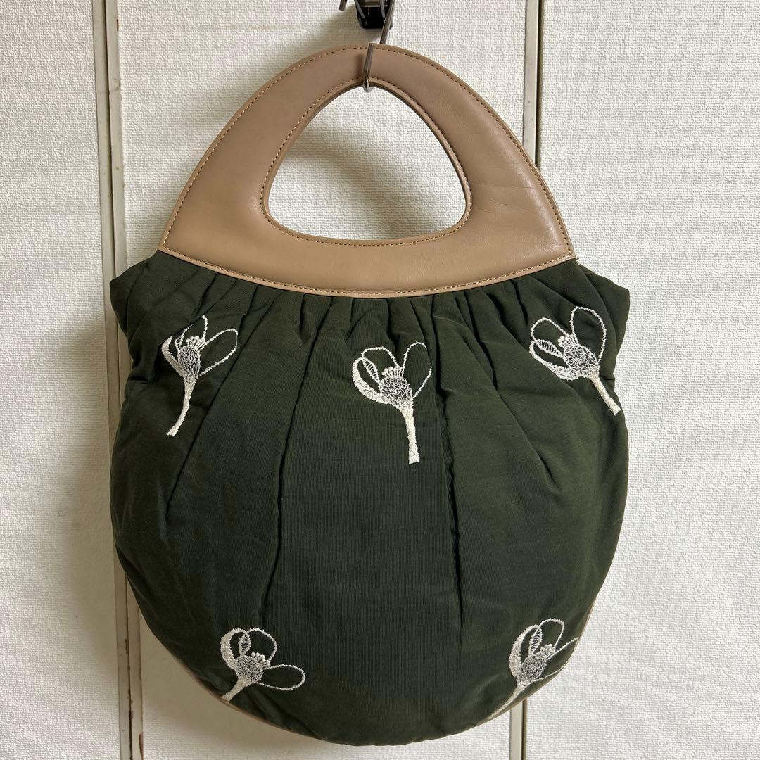 ミナペルホネン minaperhonen シェルバッグ　レザー