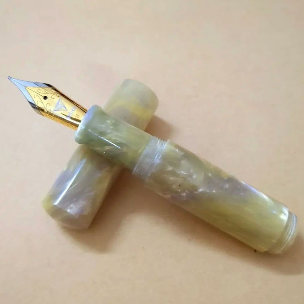 helico シュクル万年筆 コンバーター付き