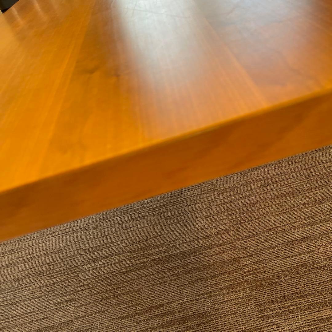 ACTUS 木製ダイニングテーブル 長方形