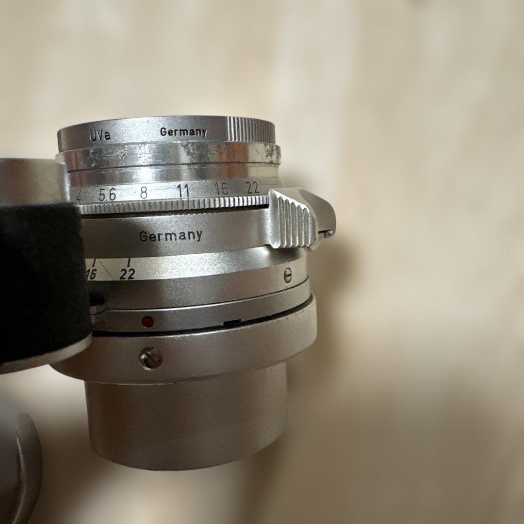 Leica Summaron 35mm f/2.8 レンジファインダーカメラ