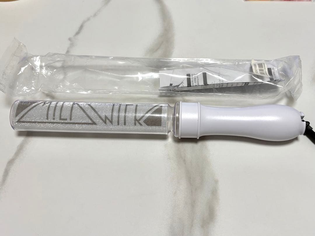 M!LK CIRCUS 棒ペンライト カラチェン