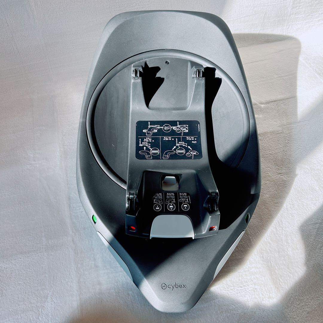 美品✨️ Cybex Cloud G i-Size チャイルドシート　ベースG