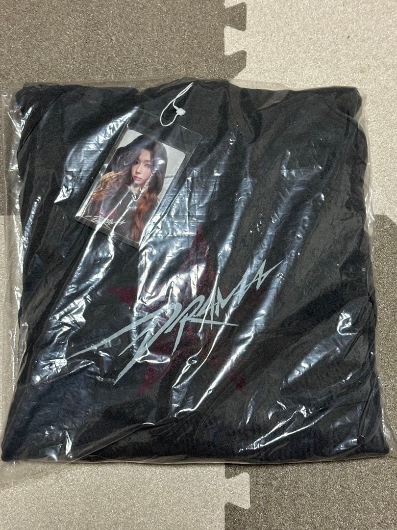 aespa drama md フーディー　トレカ付(未開封)