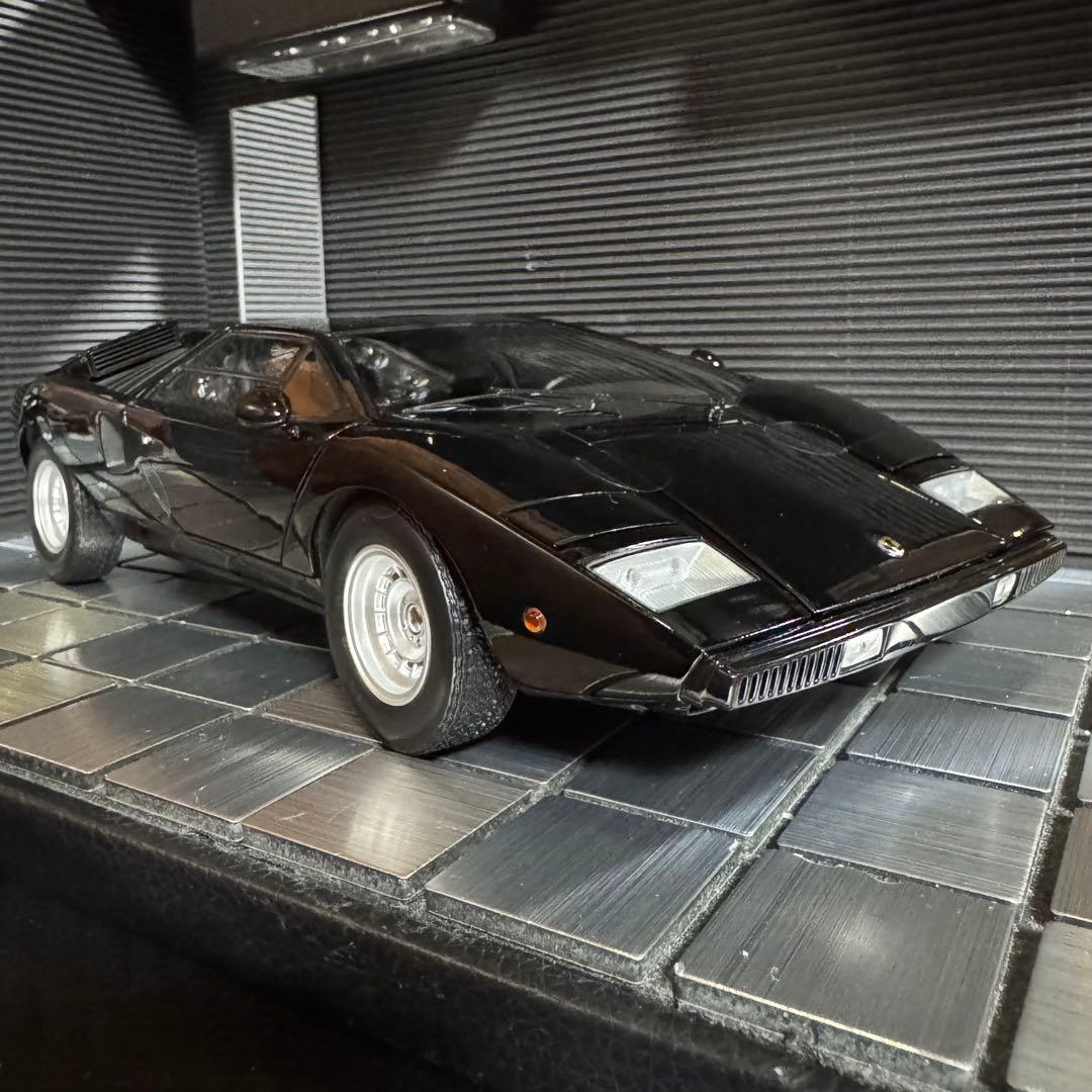 絶版未展示品 京商 1/18 ランボルギーニ カウンタックLP400 ブラック