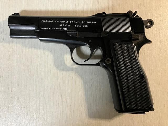 マルシン　ブローニング・ハイパワー　モデルガン（ABS樹脂製）