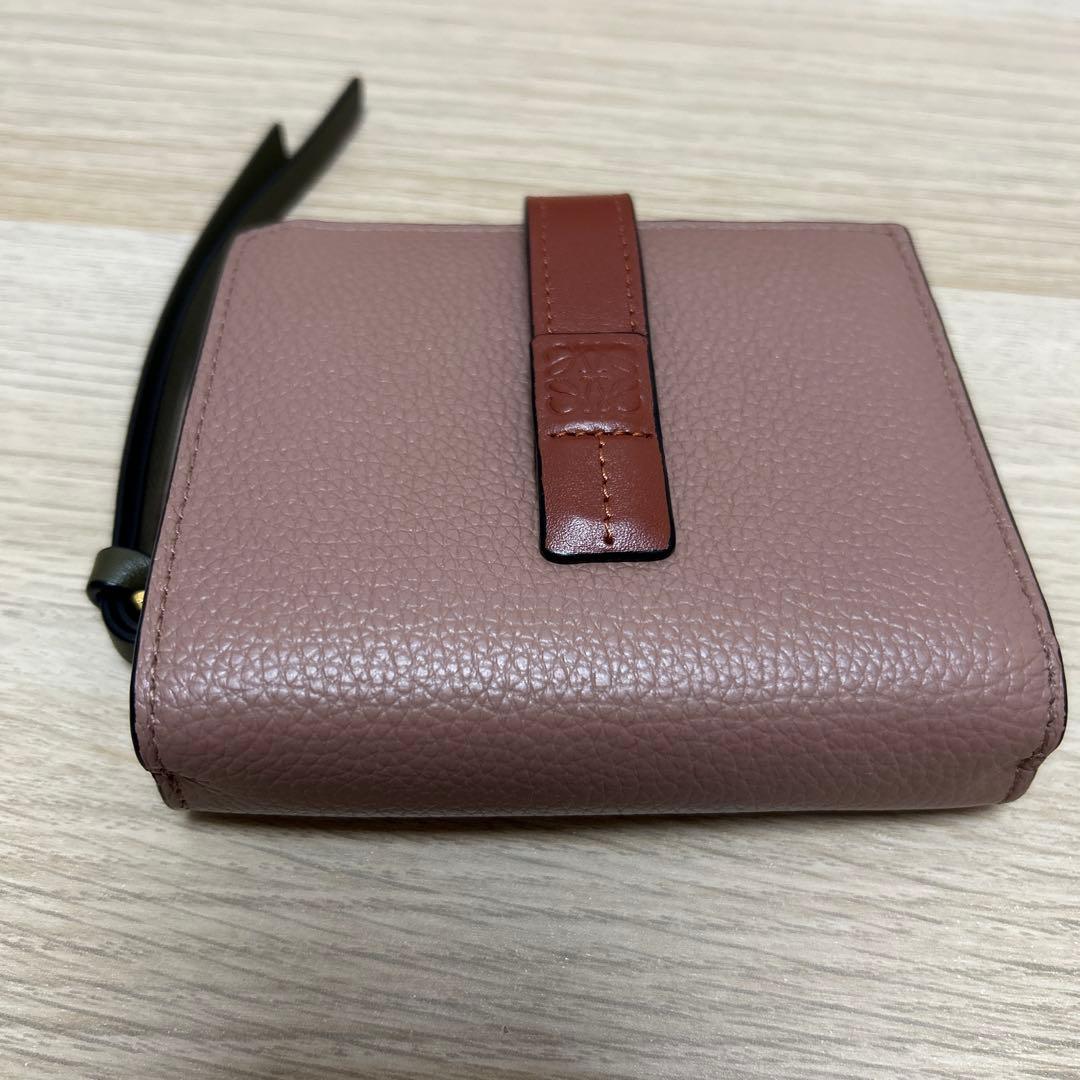ロエベ 2つ折財布