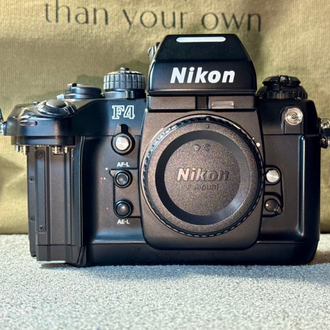 ☆名機 フィルムカメラ Nikon F4 本体のみ