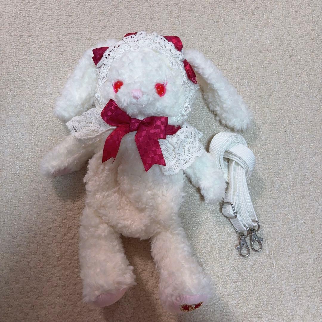 うさくみゃちゃんポシェット　白エンジ