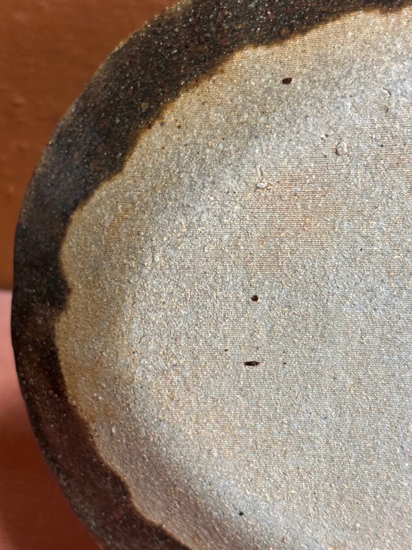 やまちゃん河井寛次郎作鉄赤釉草花文捻口八寸皿　検冬の森に咲く野草　一品物