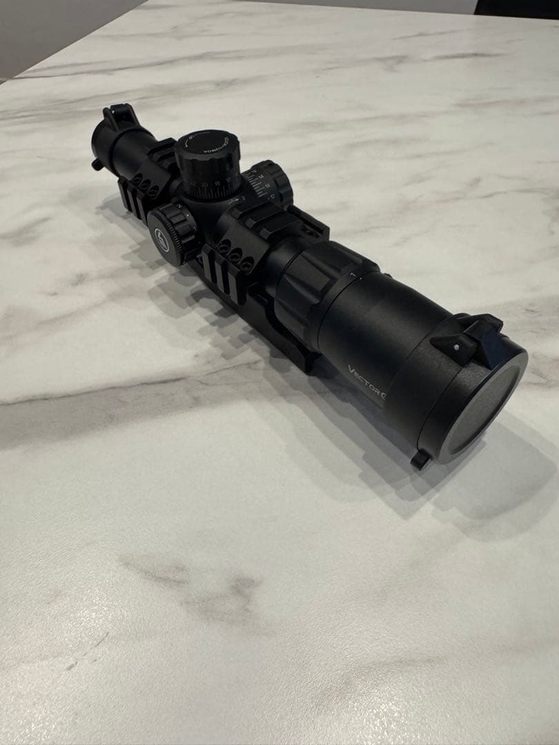 トイガン VECTOR OPTICS Mustang 1-4x24FFP