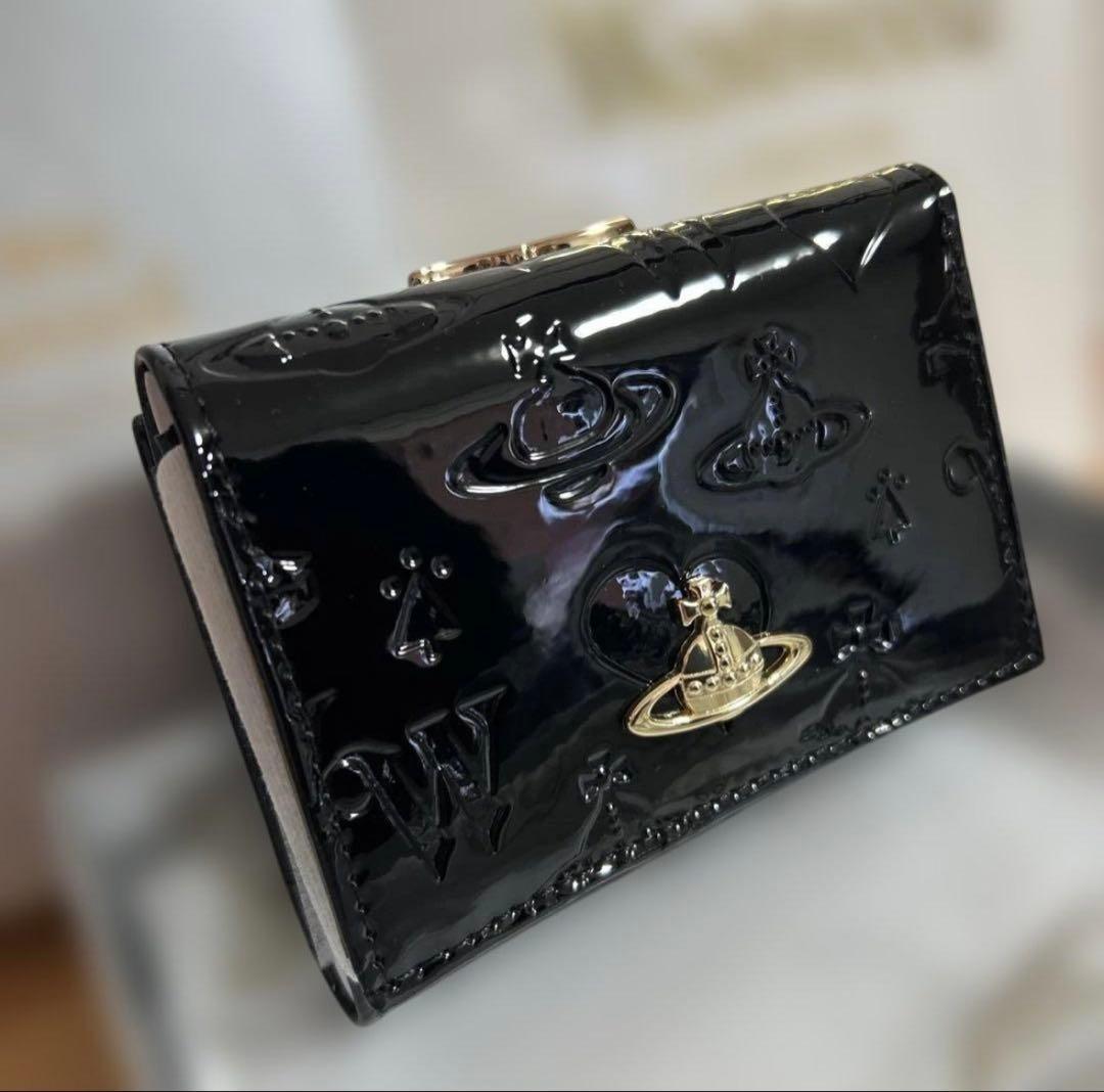 新品未使用品VivienneWestwood三つ折財布