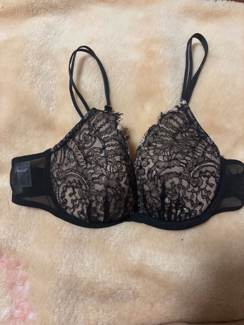 乃木坂46　白石麻衣写真集　撮影時着用ランジェリー　同モデル　ブラック　ブラのみ