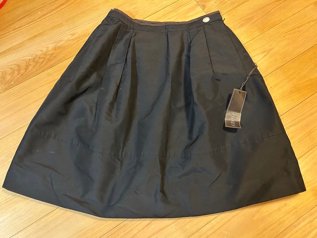 フォクシー　ブティック　スカート ベルフラワー　40サイズ