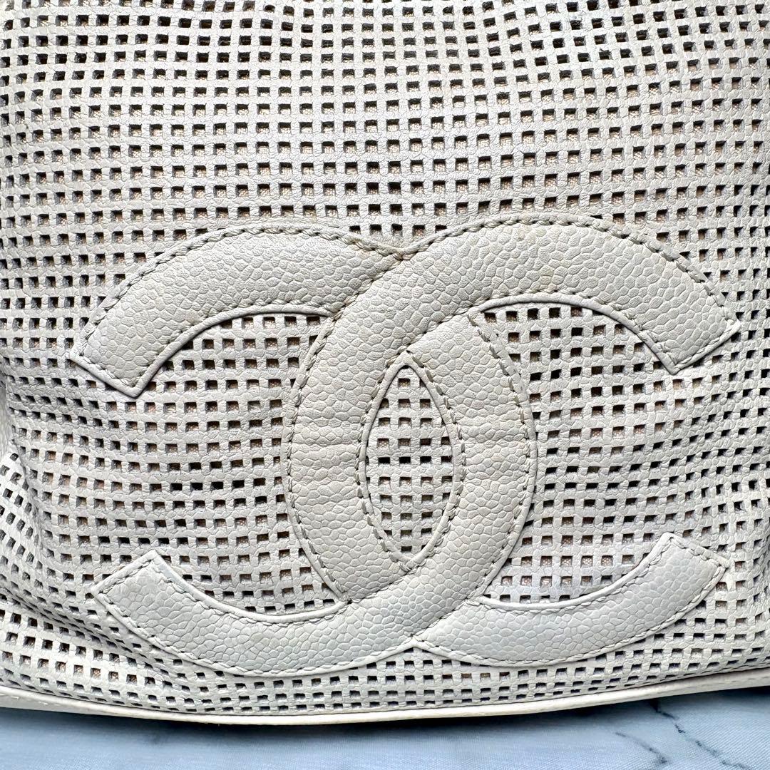 10万→♡シャネル パンチング ハンドバッグ ベージュ キャビアスキン デカココ