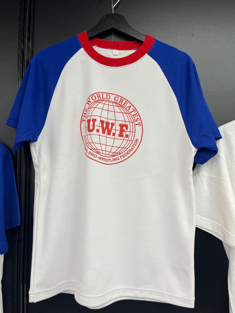 B*e様 UWF ユニフォーム Ｔシャツ ユニバーサル　プロレス