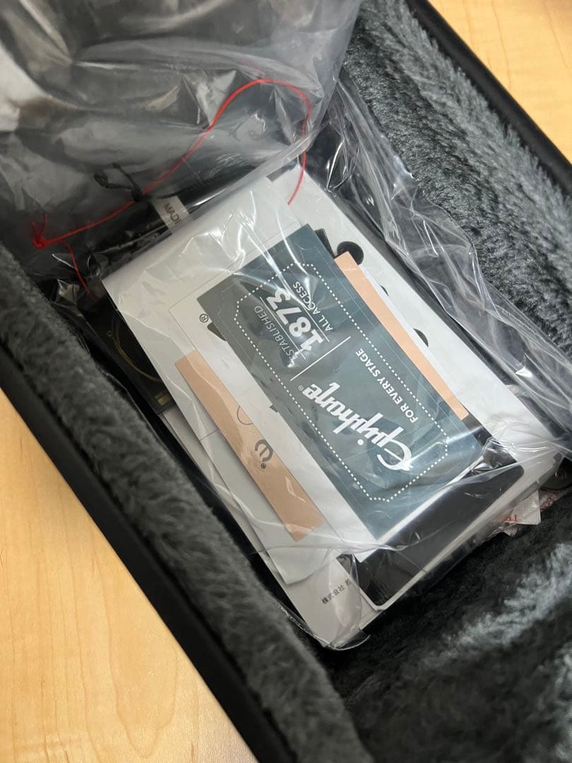 ギター Epiphone Riviera Noel Gallagher Wine Red