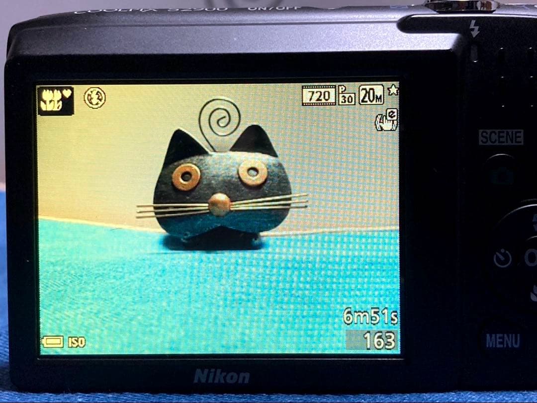 【動作品】Nikon クルーピクスS2900 シルバー