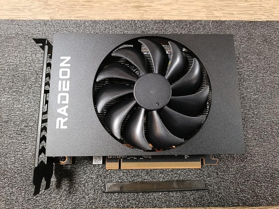 玄人志向　RD-RX6500XT-E4GB/SF [PCIExp 4GB]