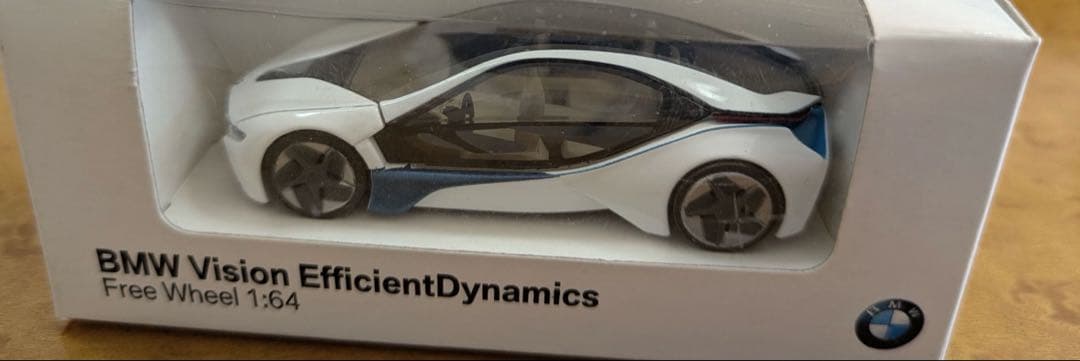 【新品】BMW Vision Efficient Dynamics ミニカー　白