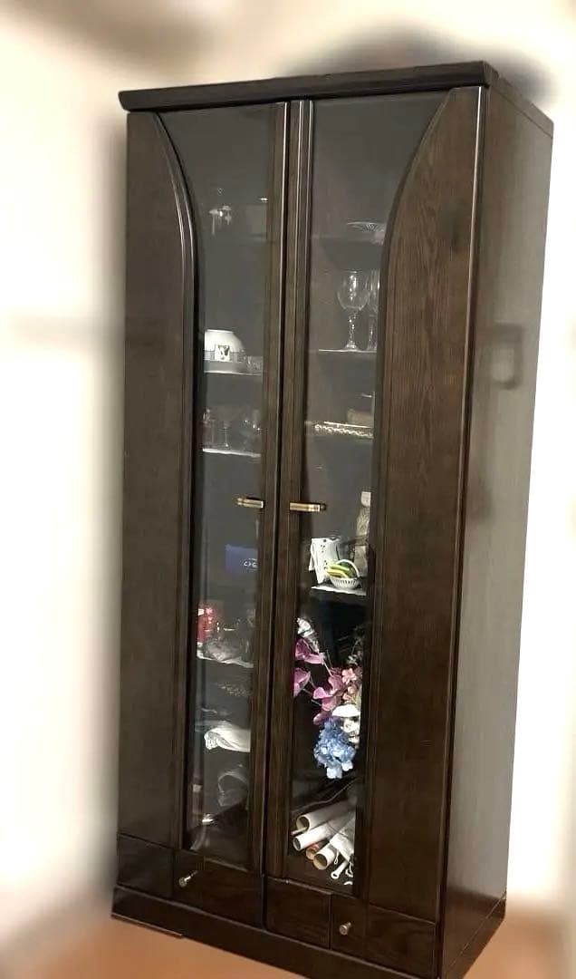 たのメル便発送　ダークブラウン クリア扉付 ディスプレイキャビネット　飾り棚