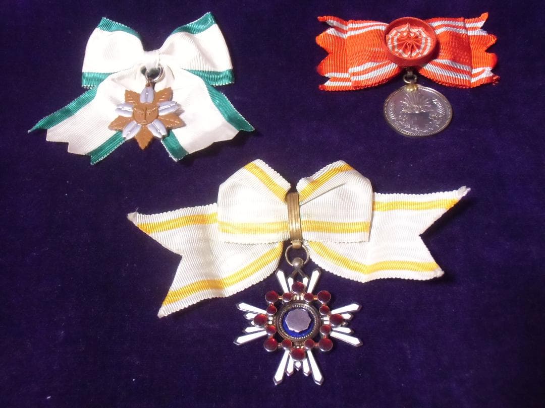 ●日本の勲章/日本軍/徽章＊３点セット（実物）