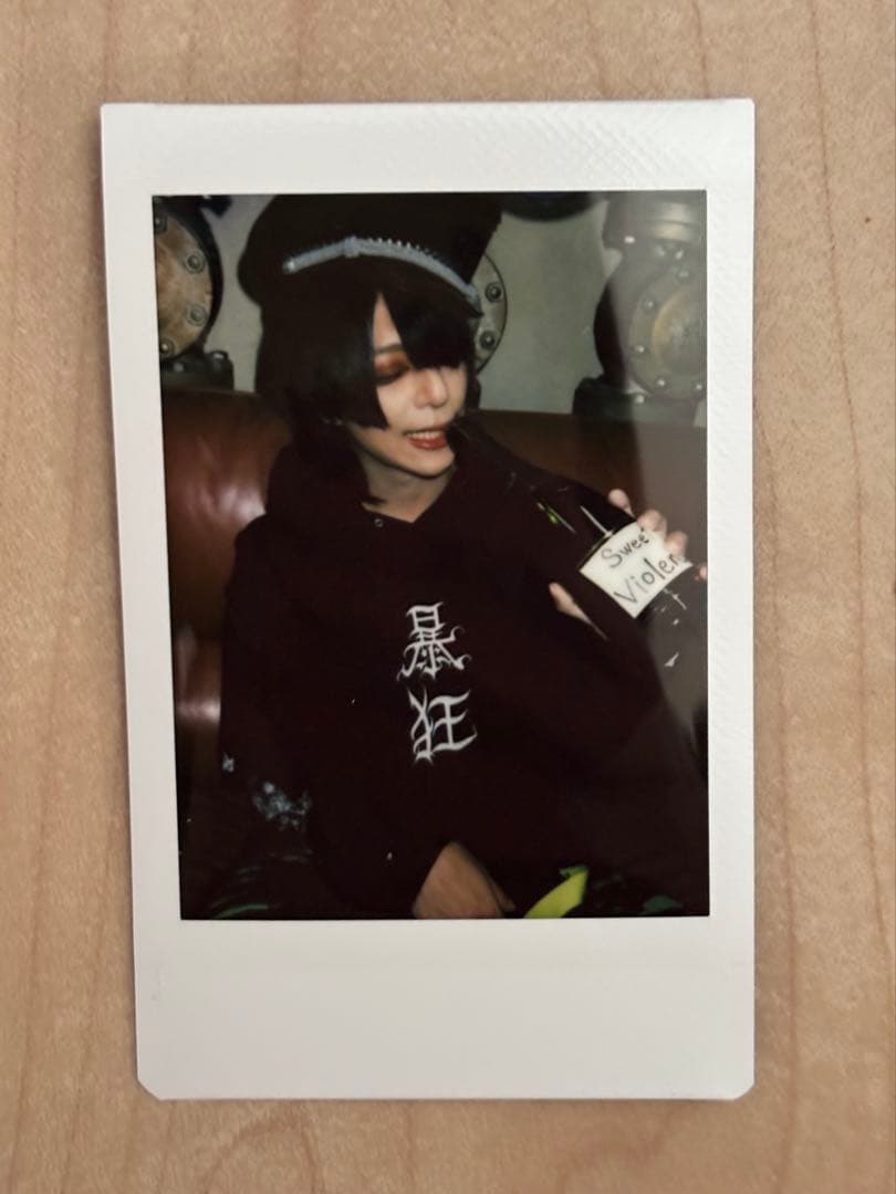 A*様 甘い暴力 咲 チェキ