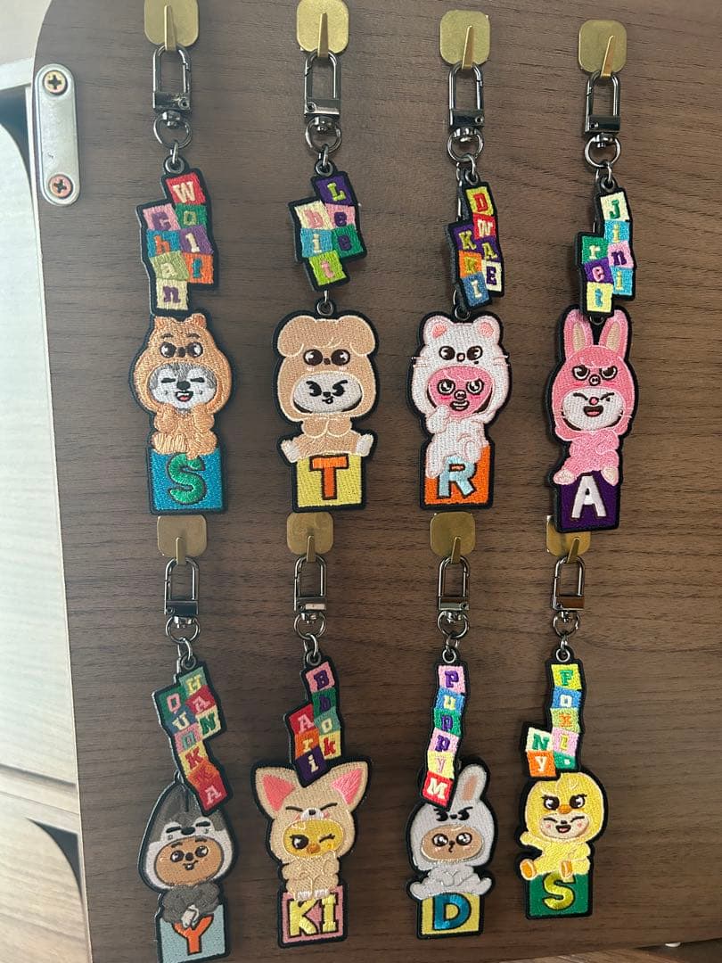 straykids トイワールド 刺繍キーホルダー