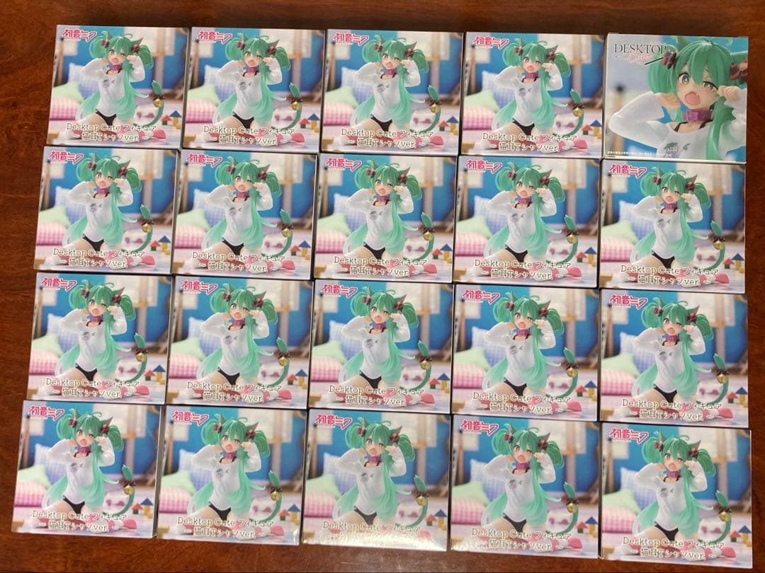 初音ミク　Desktop Cute フィギュア　～猫耳Tシャツver.～ 20点