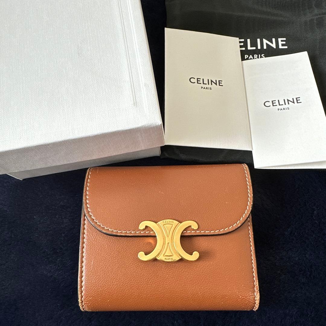 CELINE トリオンフ　三つ折り財布