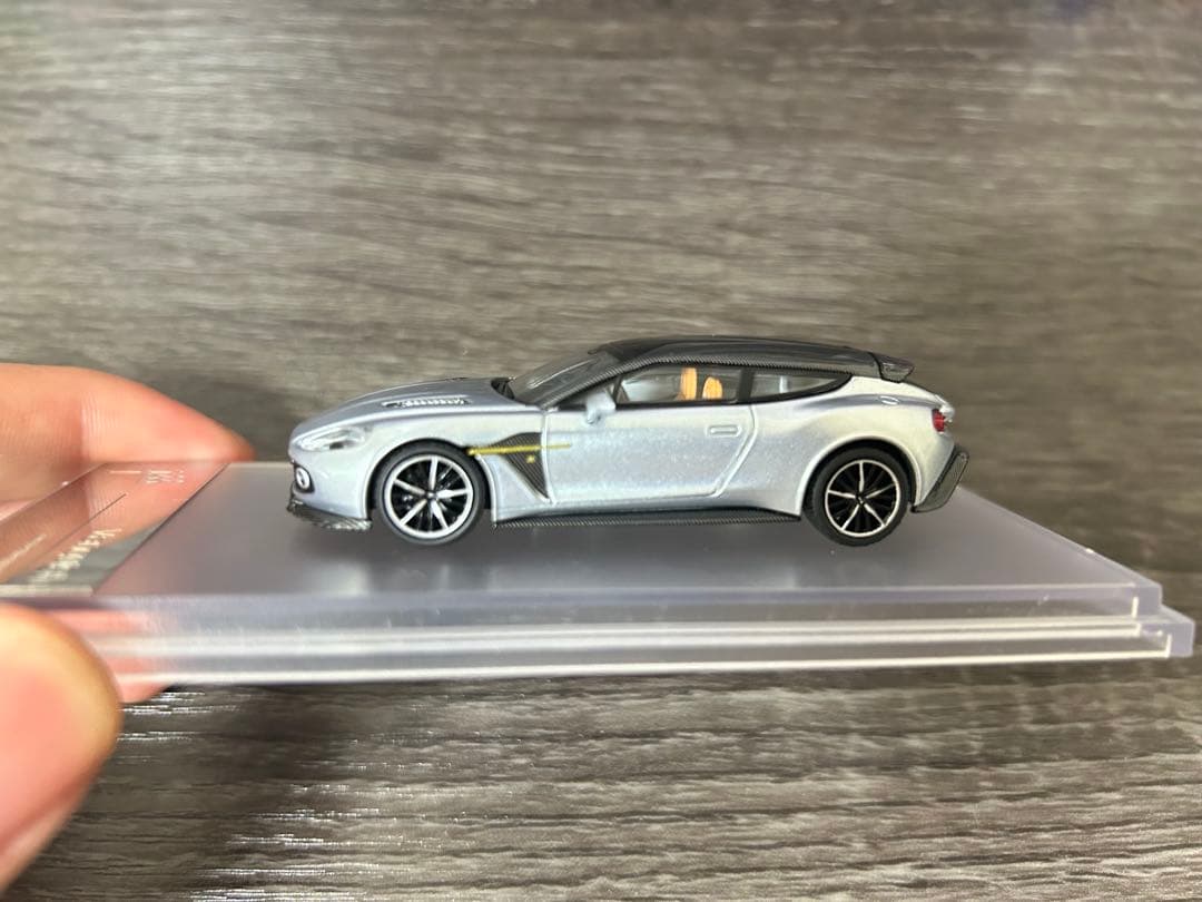 1:64 ミニカー　3台セット