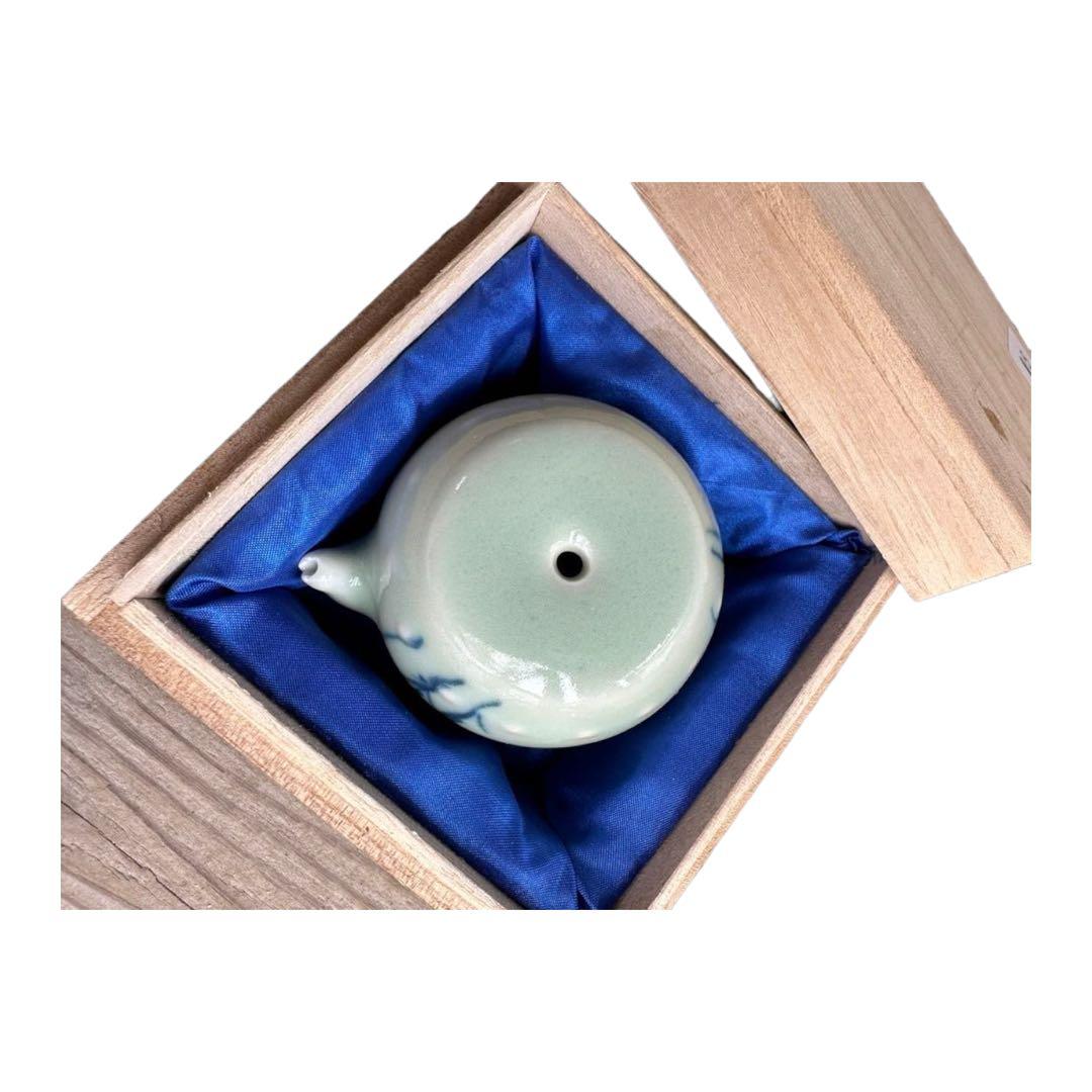 書道具　墨入れ