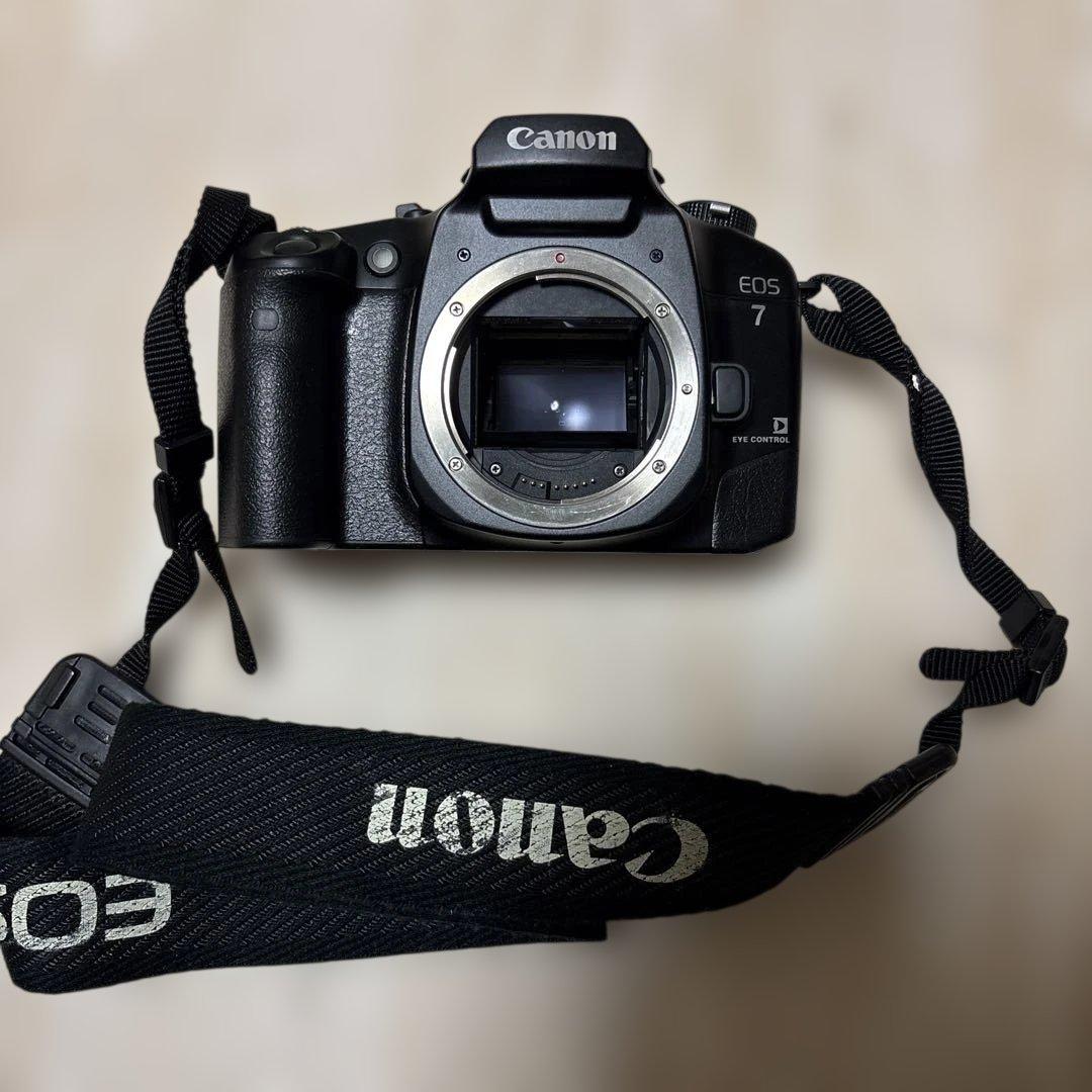Canon EOS 7 一眼レフカメラ