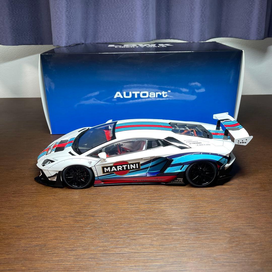 AUTOart LB-WORKS ランボルギーニアヴェンタドール　1/18