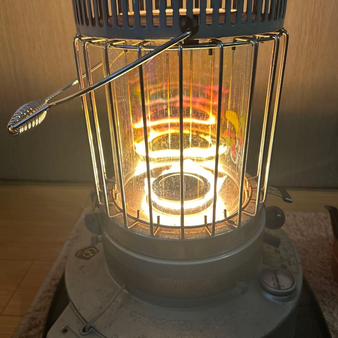 希少　トヨトミ レインボー メルヘン　ストーブ　石油ストーブ　グランピング