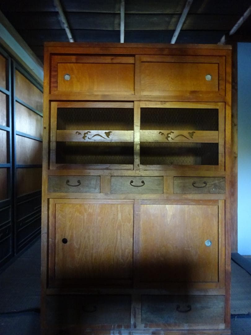 ★最終値 水屋　食器棚　アンティーク　レトロ　古民家蔵出　箪笥　古い家具 訳あり