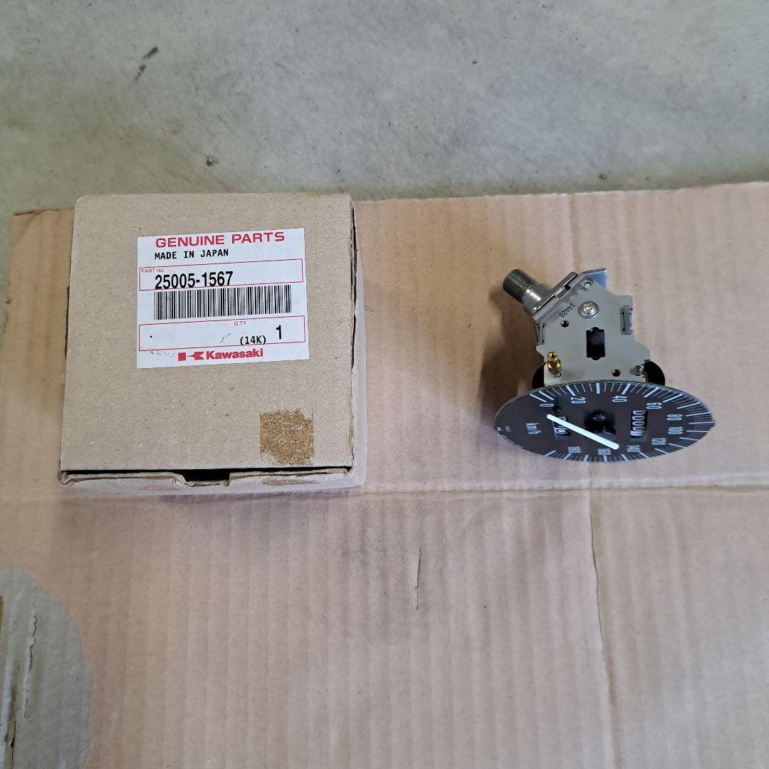 Kawasaki スピードメーター 25005-1567