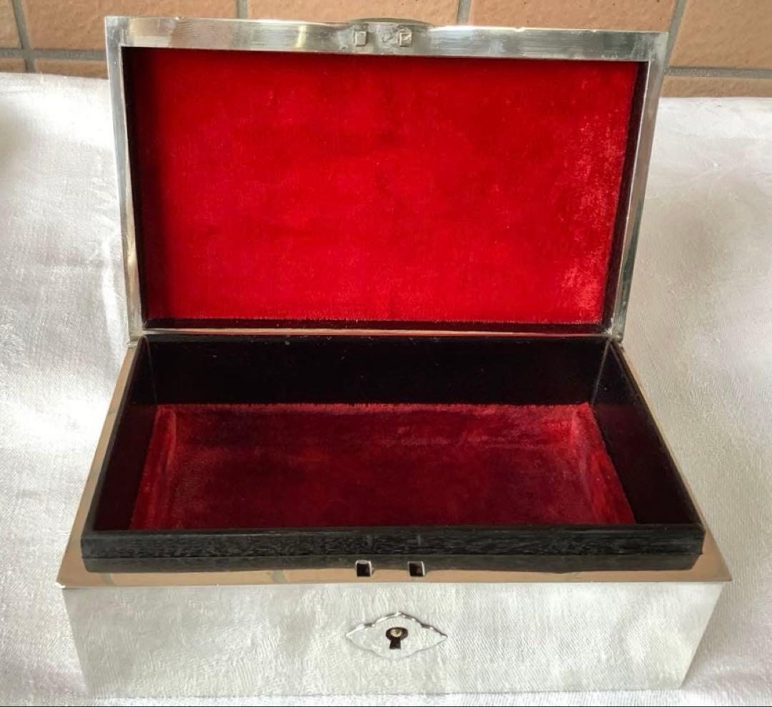 銀製 宝石箱 silver950 鍵付 唐草紋様手彫り 骨董品