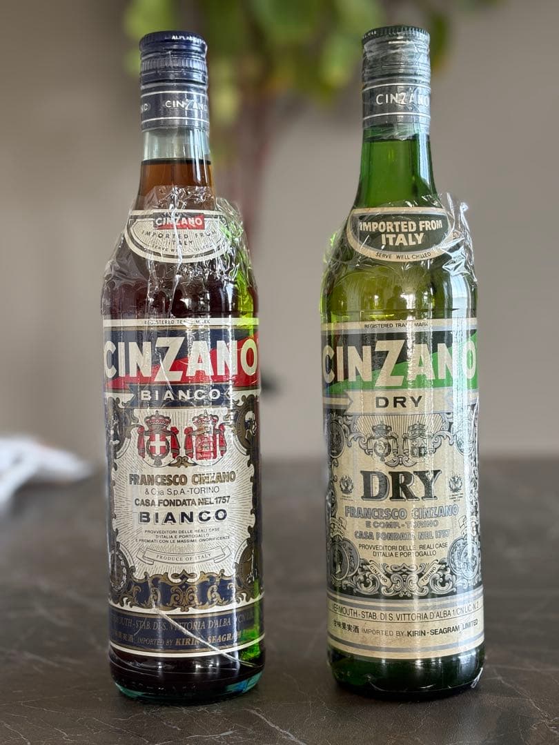 CINZANO ビアンコ & ドライ 2本セット　バラ売可能　オールド