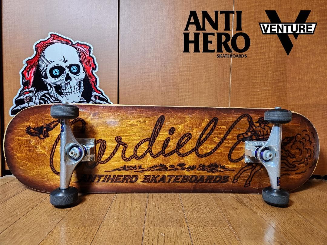 ANTI HERO Cardiel 8.25 スケートボード コンプリート