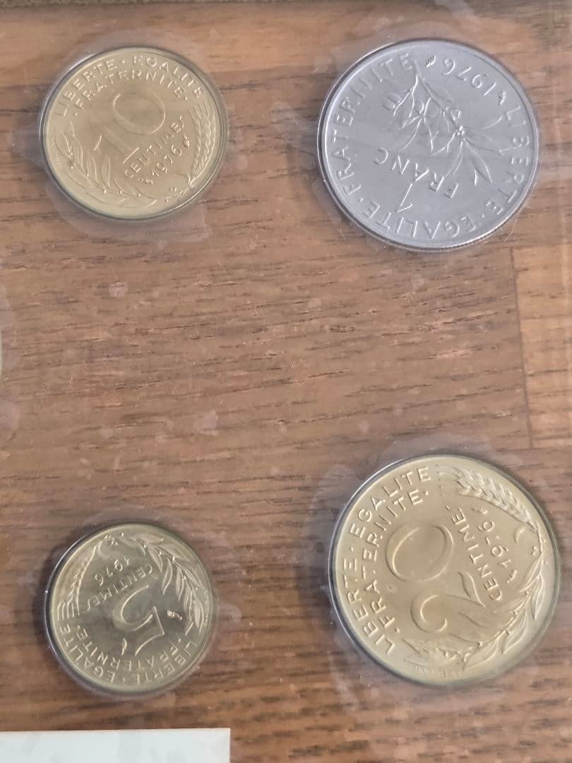 (プルーフライク)　フランス　モネ·ド·パリ　FDC セット　1976