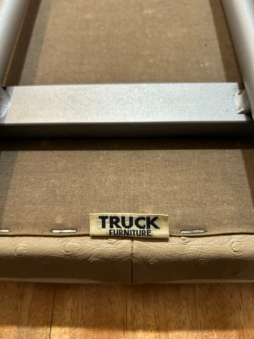 TRUCK FURNITURE トラックファニチャー チェア