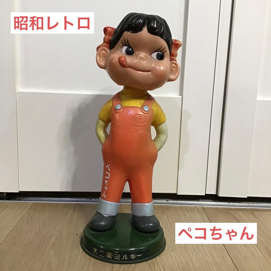 昭和レトロ　鉄製台座付き　首振り　手塗り　不二家ペコちゃん　 カウンター用